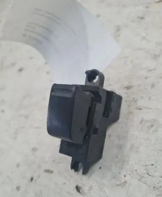 Nissan Primera Electric window control switch 25411AV600