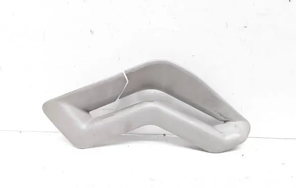 Volvo XC90 Seat belt trim 13550