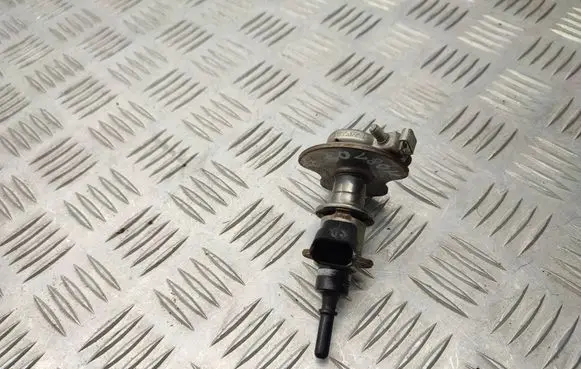 Volkswagen Transporter - Caravelle T6 AdBlue injector 7LA131113E