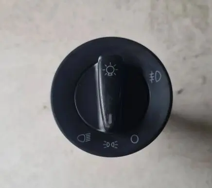 Volkswagen Golf IV Light switch 1C0941531 04052030 C1K1078Z