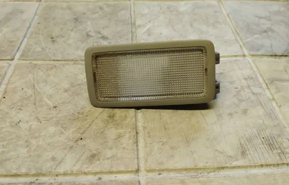 Toyota Auris 150 Other interior light 8134030100