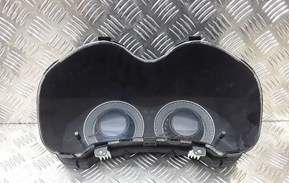 Toyota Auris 150 Speedometer (instrument cluster) 8380002M42 A2C53245521