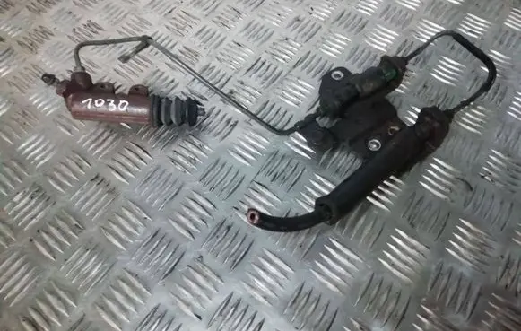Toyota Corolla Verso AR10 Convertible roof main ram cylinder 