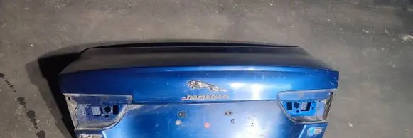 Jaguar XE Tailgate/trunk/boot lid