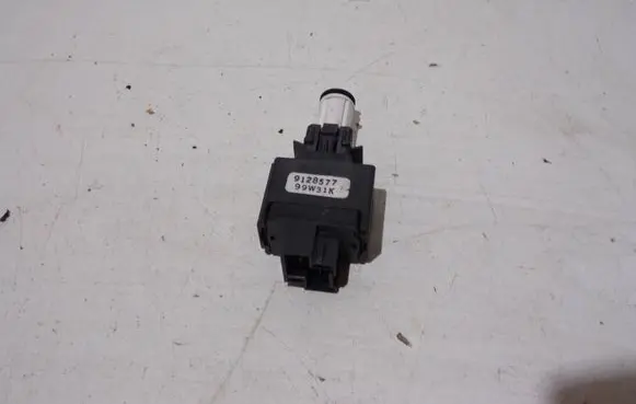 Volvo S70 V70 V70 XC Brake pedal sensor switch 9128577 99W31K
