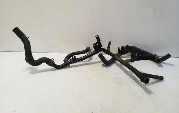 Volkswagen Golf IV Engine coolant pipe/hose 038121065P