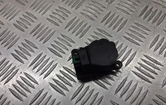 Peugeot 407 A/C air flow flap actuator/motor 4PUH-19E616-BC
