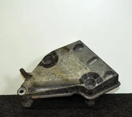 Seat Ibiza IV (6J,6P) Engine mounting bracket 03L199207A