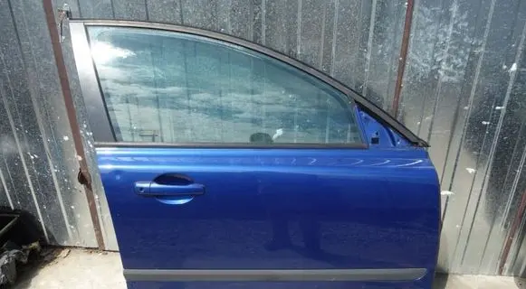 Volvo V50 Front door