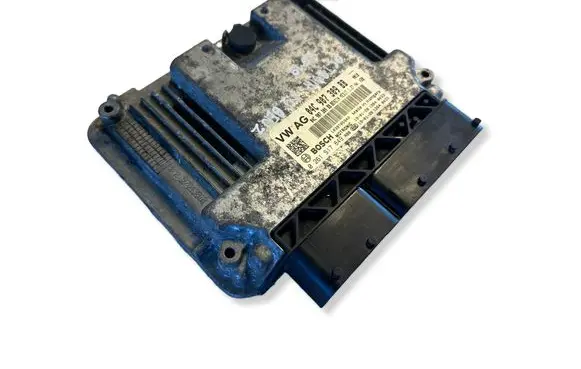 Skoda Octavia Mk3 (5E) Engine control unit/module 04C907309BB 0261S17849