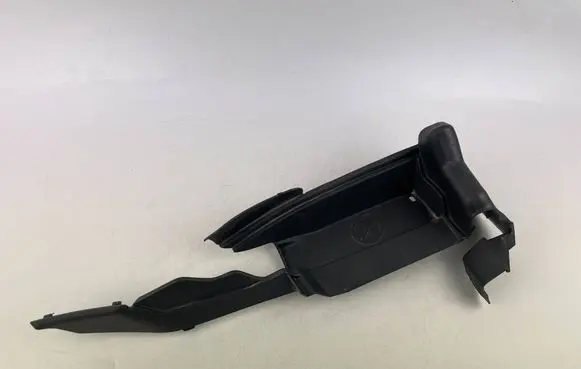 Volkswagen ID.4 Wiper trim 11A819335
