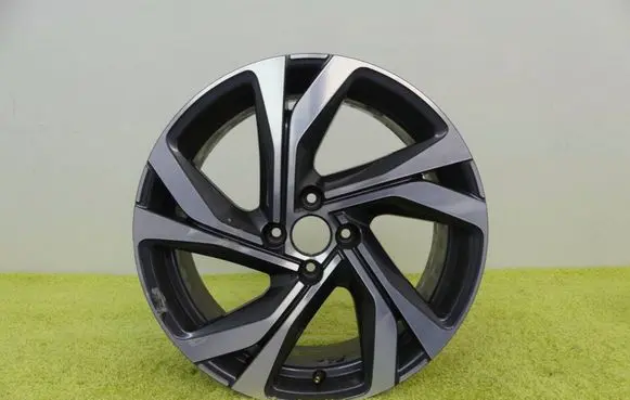R17 alloy rim