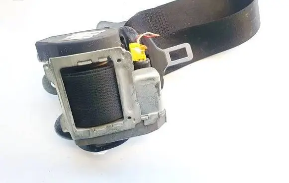Mercedes-Benz B W245 Rear seatbelt 603332200