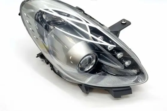Alfa Romeo Giulietta Headlight/headlamp 00505308790 06C6T3 00727028