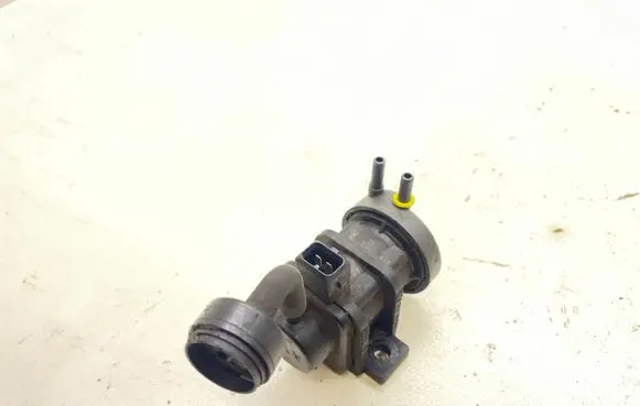 Opel Astra G Vacuum valve 09128022