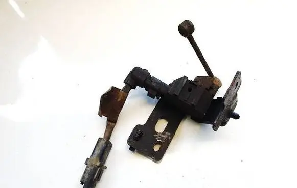 Citroen C5 Front height sensor lever