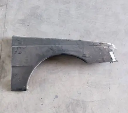 Peugeot 405 Fender
