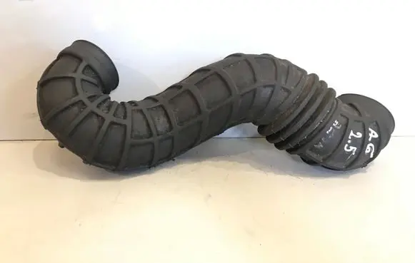Audi A6 S6 C4 4A Air intake hose/pipe 4A0145747A