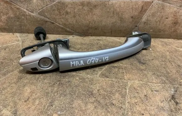 Mercedes-Benz SL R230 Front door exterior handle