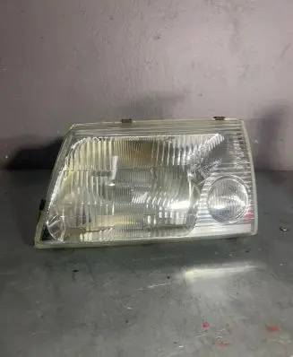 Hyundai Galloper Headlight/headlamp H4p43t