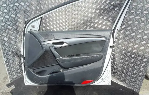 Hyundai i40 Front door
