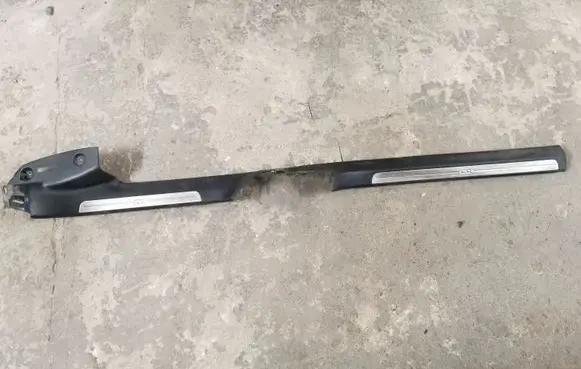 Volkswagen PASSAT CC Sill/side skirt trim 3AA853370