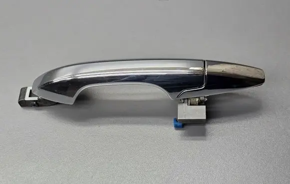 Honda CR-V Front door exterior handle
