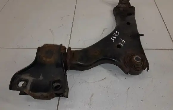 Land Rover Discovery Sport Front lower control arm/wishbone NOCODE