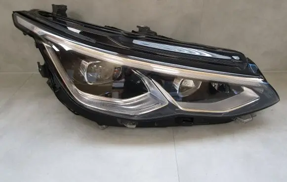 Volkswagen Golf VIII Headlight/headlamp 5H1941036F 9000VF200T3Z 90180993
