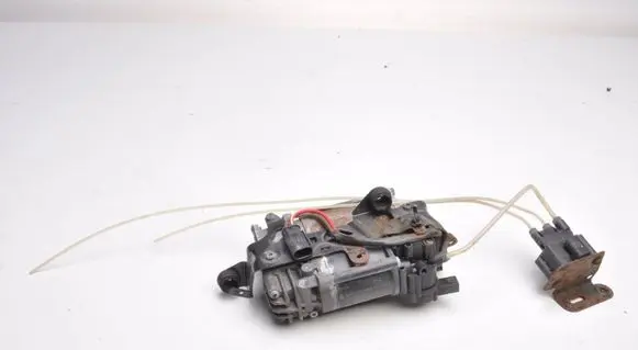 Mercedes-Benz E W212 Air suspension compressor 4430201701