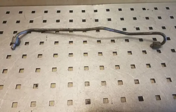 Toyota Avensis T250 Fuel return line/hose 
