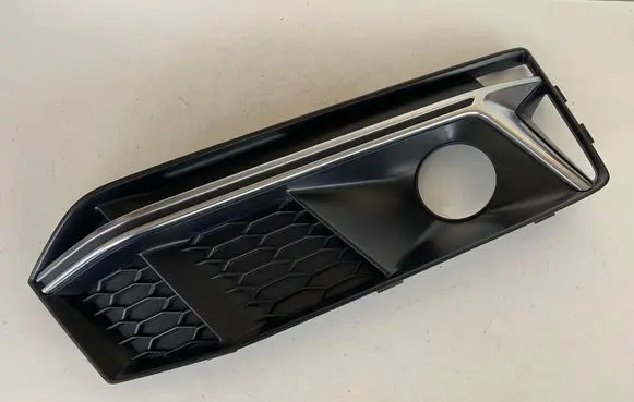 Audi A4 S4 B9 Front bumper lower grill 8W0807682L 8W0807682LRU6