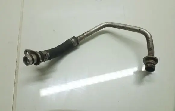 BMW 5 F10 F11 Coolant pipe/hose 