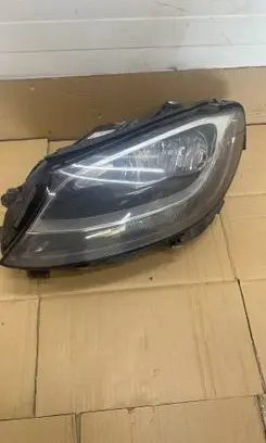 Mercedes-Benz C W205 Headlight/headlamp A2058200761