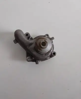 Ford Escort Water pump 843063201551