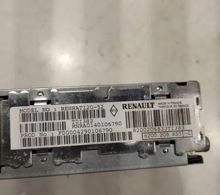 Renault Espace - Grand espace IV Radio/CD/DVD/GPS head unit 8200205833 RENRAT12052