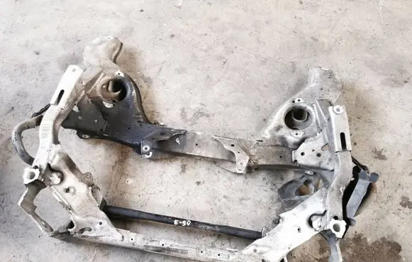 BMW 3 E90 E91 Front subframe