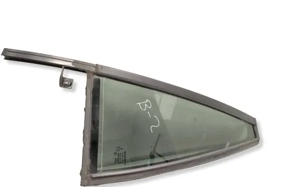 Volvo XC90 Rear vent window glass 43R000491 DOT497M49AS3 30799284