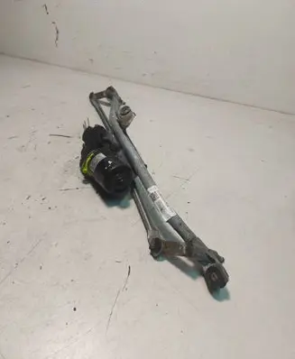 Front wiper linkage and motor