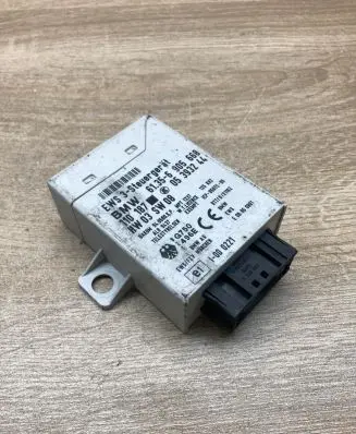 BMW 5 E39 Immobilizer control unit/module 6905668 05393244