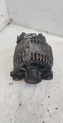 Volkswagen Golf V Generator/alternator 03C903023B