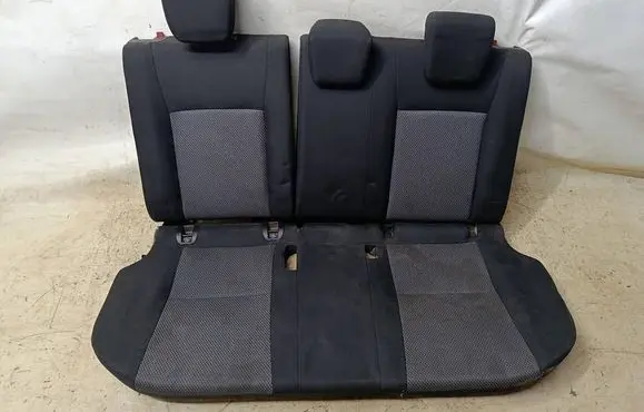 Suzuki SX4 S-Cross Second row seats 