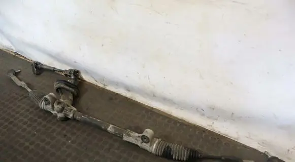 Nissan Micra Steering rack