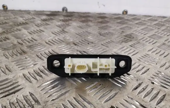 Toyota RAV 4 (XA50) Tailgate opening switch 15D355
