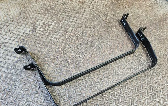 Volkswagen Tiguan Allspace Fuel tank mounting bracket 5QF201656C