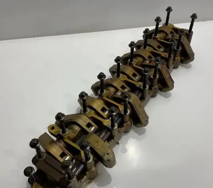 Mercedes-Benz E W211 Camshaft holder R1130510208