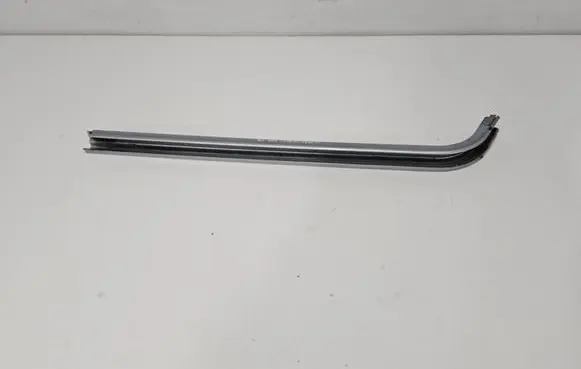 Toyota Sienna XL40 IV Other body part 6830408050