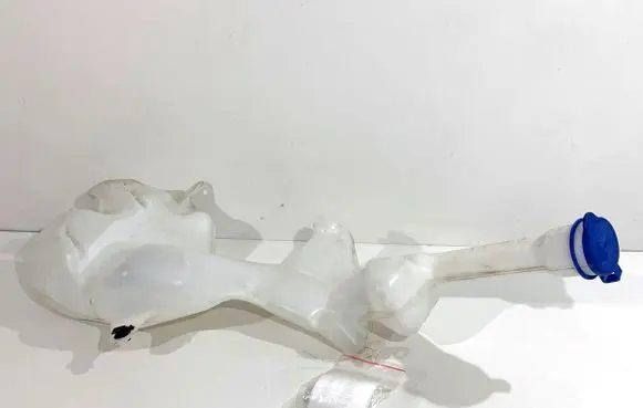 Ford Ecosport Windshield washer fluid reservoir/tank GN1517B613FA