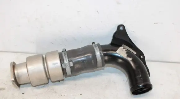 Ford Focus Intercooler hose/pipe 9677359080
