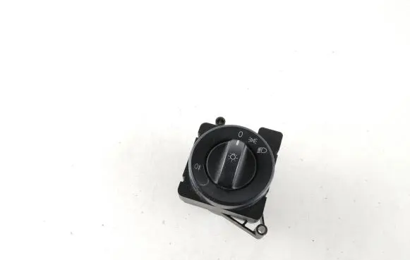 Volkswagen Crafter Light switch 9065450104